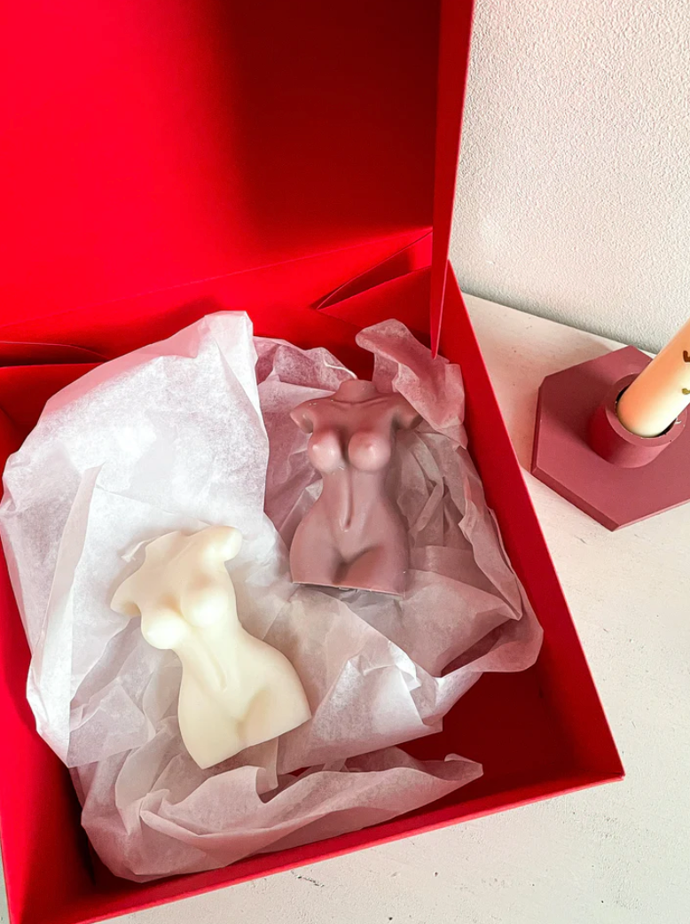 Kaars ~ Vrouwenlichaam